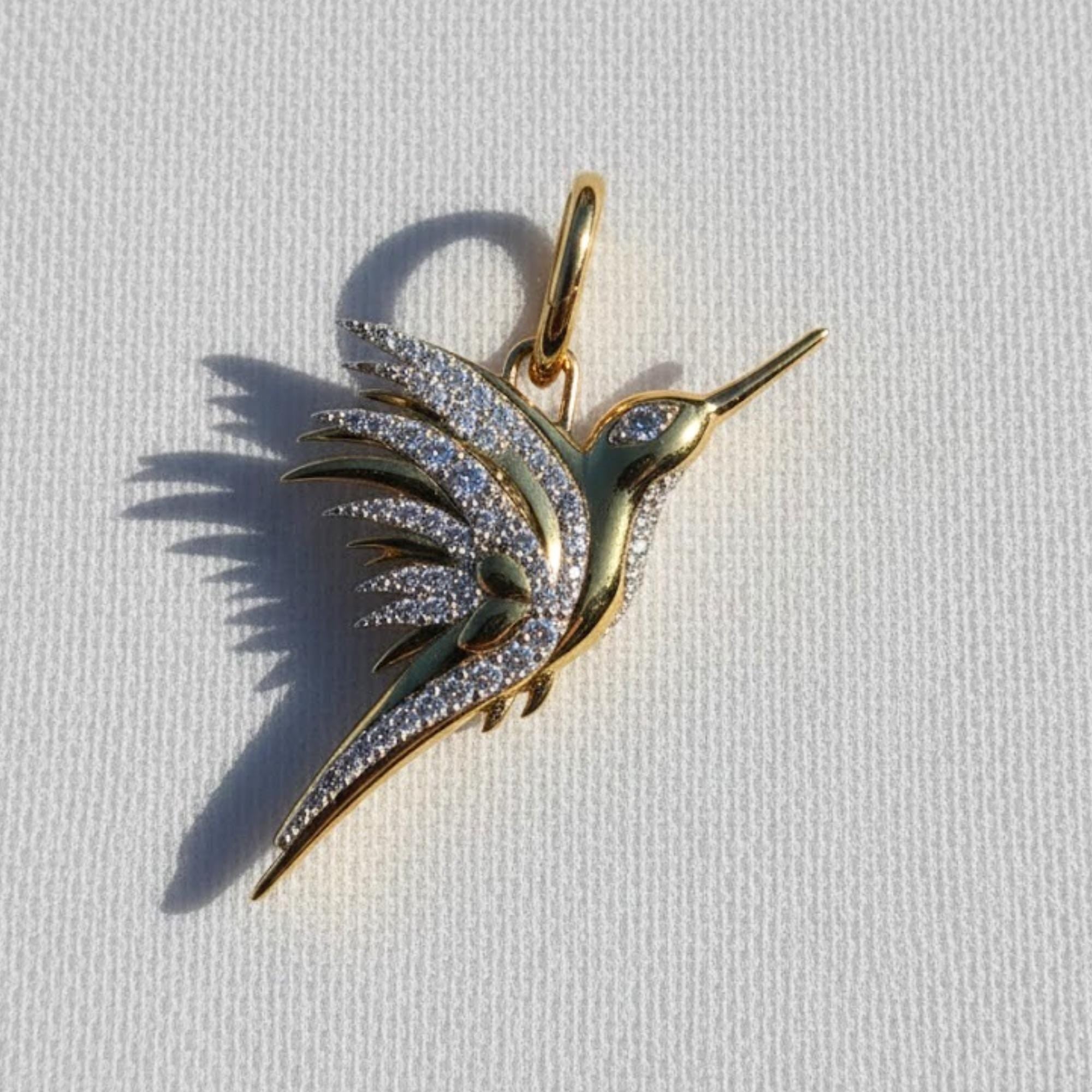 Moissanite Hummingbird Necklace, Dainty Gold Bird Pendant, Nature Inspired Jewelry, Minimalist Layering Necklace for Women