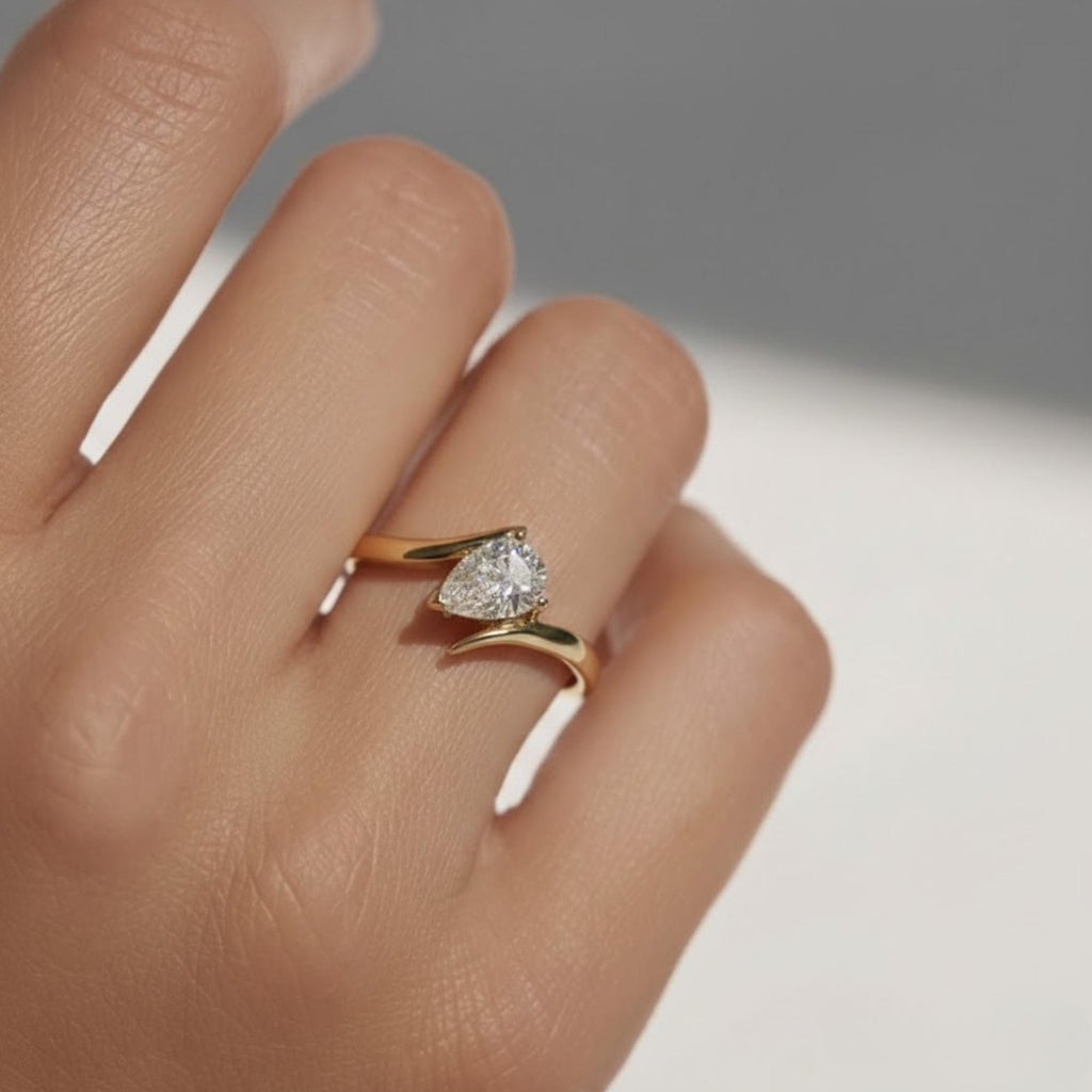 Pear Moissanite Promise Ring Solitaire Pear Engagement Ring for Her Birthday Ring for Wife Fine Moissanite Diamond Ring Dainty Ring