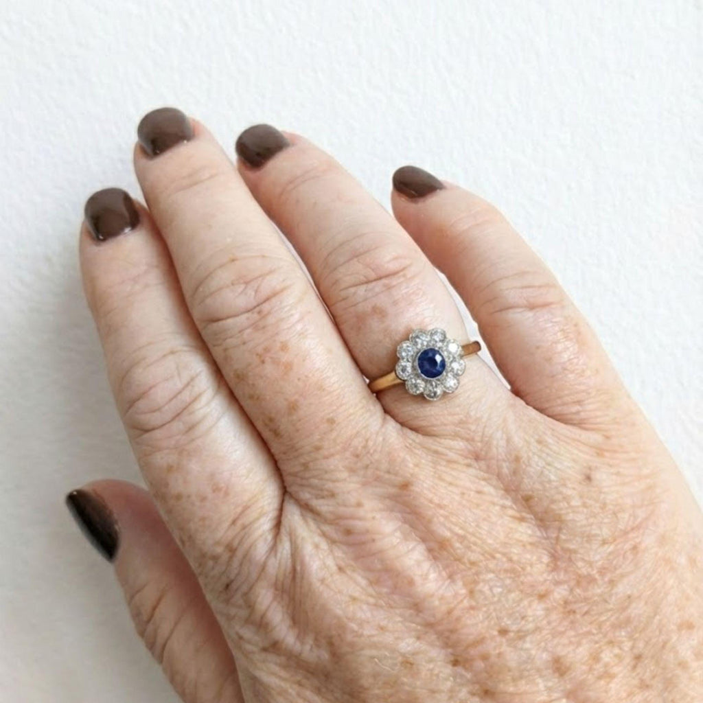 14ct Gold Vintage Sapphire and Moissanite Cluster Ring Halo Engagement