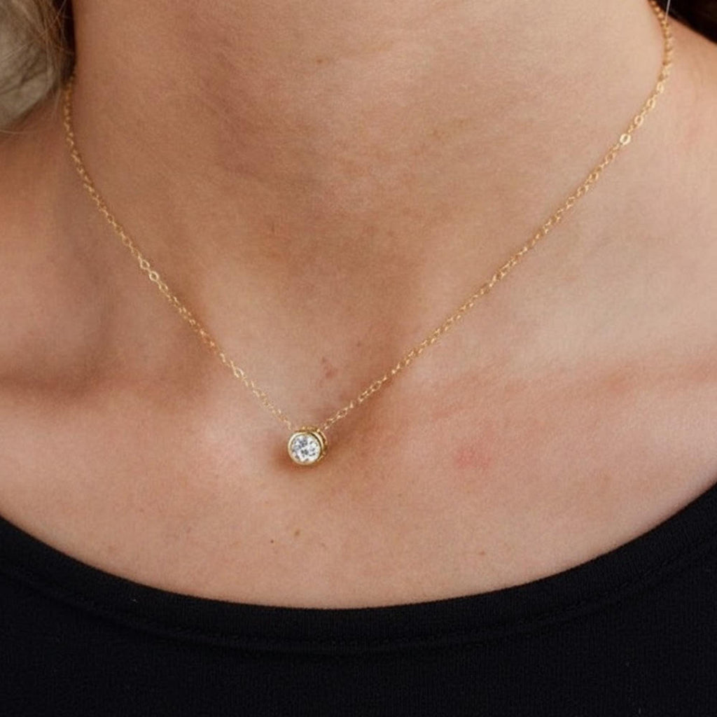 14k Gold Moissanite Necklace Moissanite Solitaire Necklace Bridesmaid Necklace Minimalist Round Brilliant Cut Solitaire Necklace