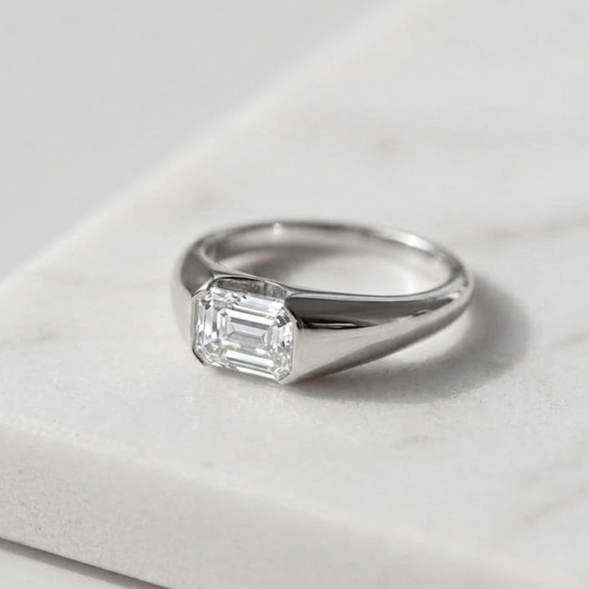 Emerald Cut Engagement Ring Emerald Moissanite Solitaire Ring Emerald Cut Diamond Ring Wedding Ring for Women Best Anniversary Gifts