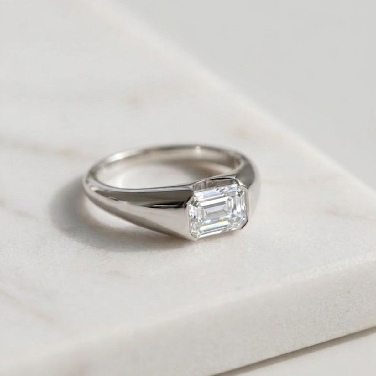 Emerald Cut Engagement Ring Emerald Moissanite Solitaire Ring Emerald Cut Diamond Ring Wedding Ring for Women Best Anniversary Gifts