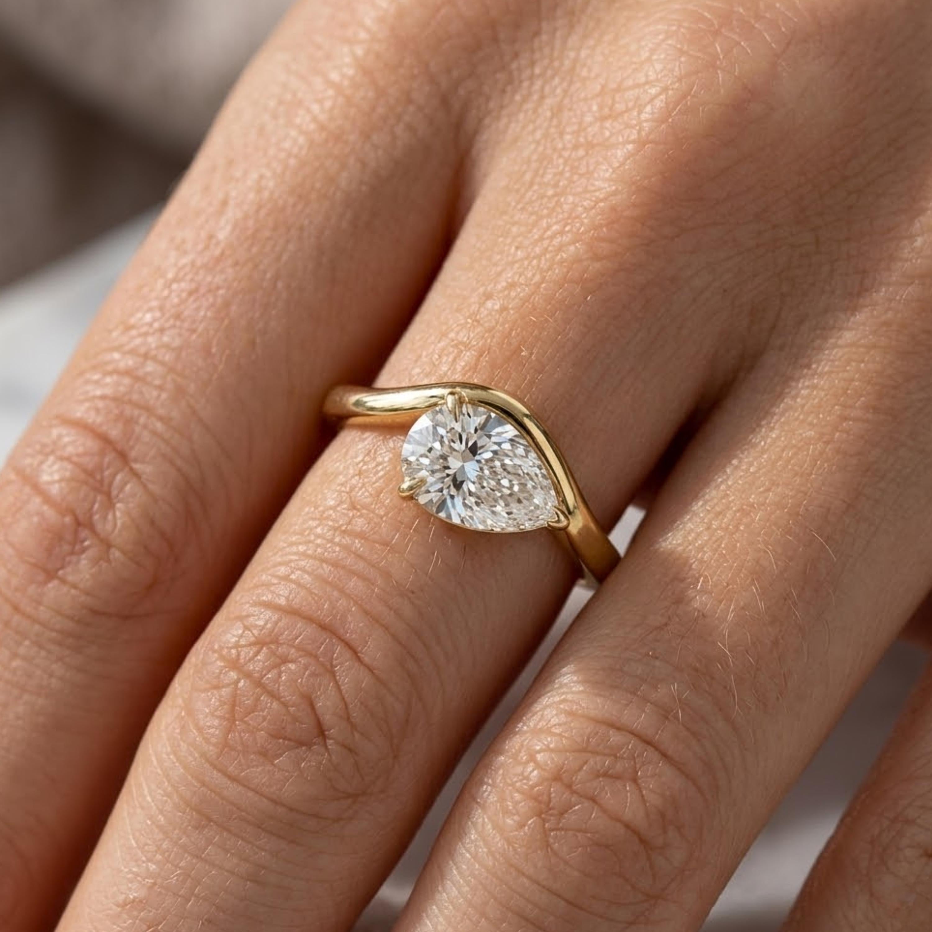 1CT Pear Cut Colorless Moissanite Curved Ring, Lab Grown Diamond Solitaire Statement Ring, Women's Wedding Fit, Engagement Gift, Pinky Ring
