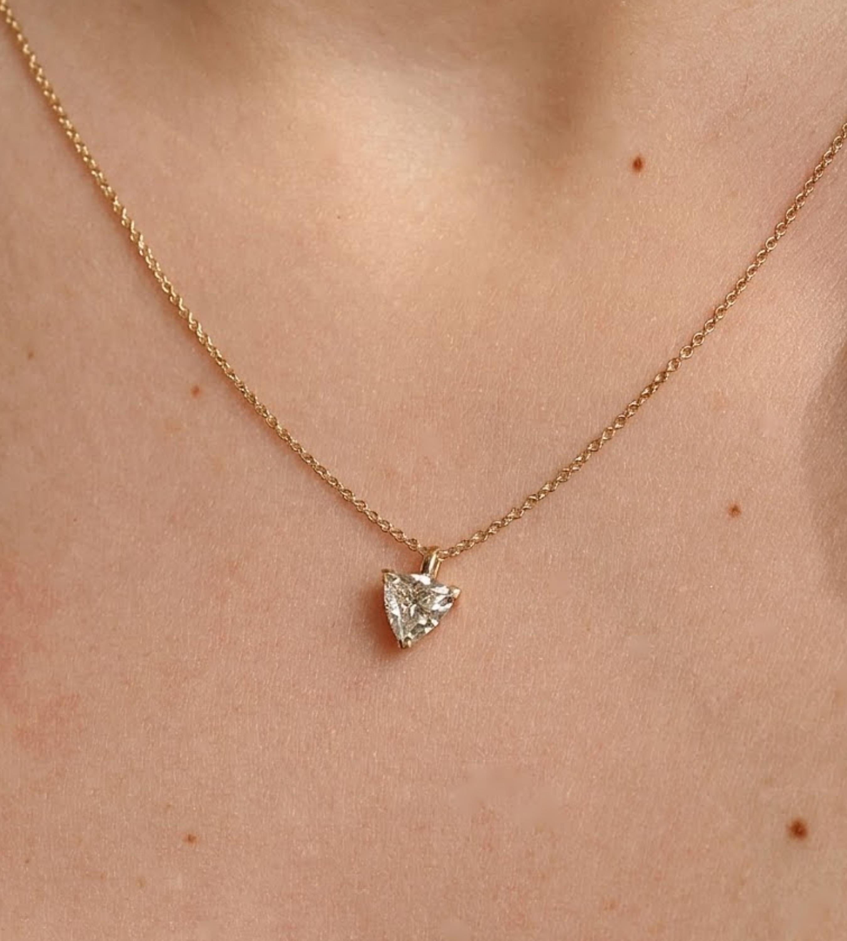 1CT Moissanite Trillion Cut Solitaire Necklace,14K Gold Solitaire Pendant, Exquisite Diamond Necklace, Modern Handmade Jewelry, mothers gift