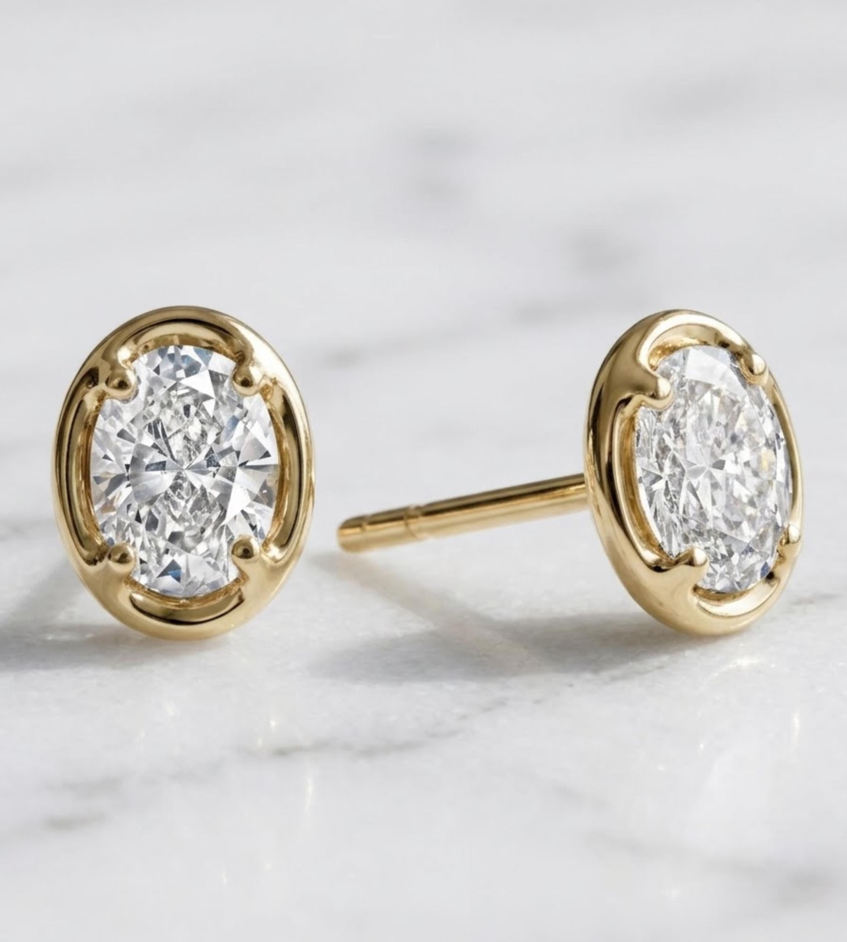 Oval Moissanite Stud Earrings, 14K Gold Sterling Silver | White or Yellow gold