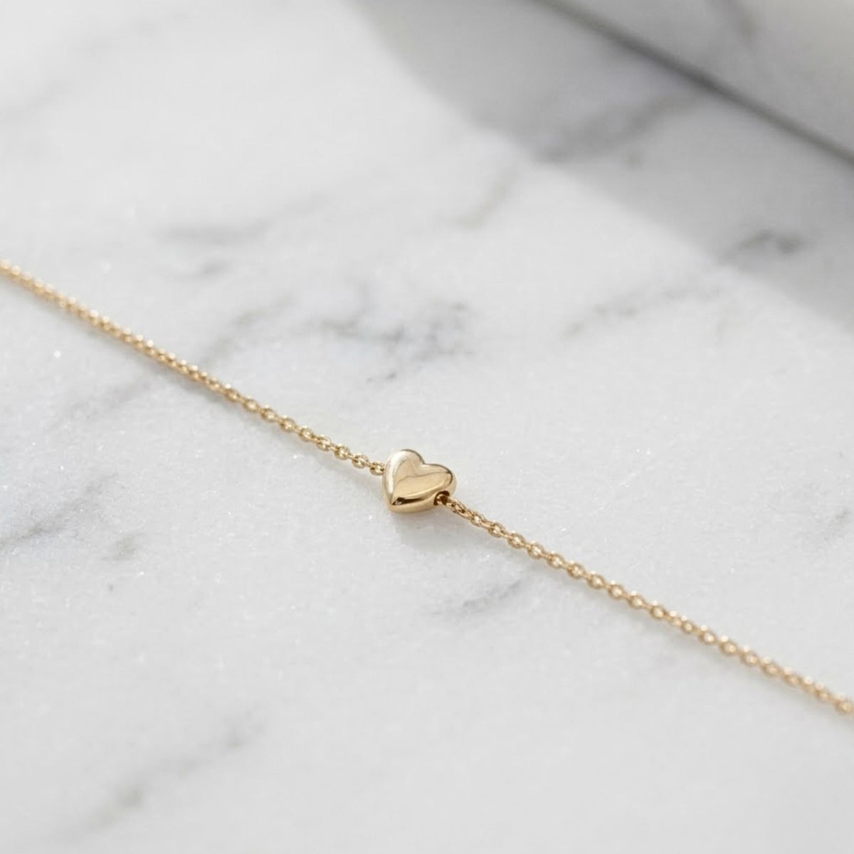 14K Gold Minimalist Heart Bracelet for Women,Solid Gold Bracelet,Tiny Heart Bracelet,