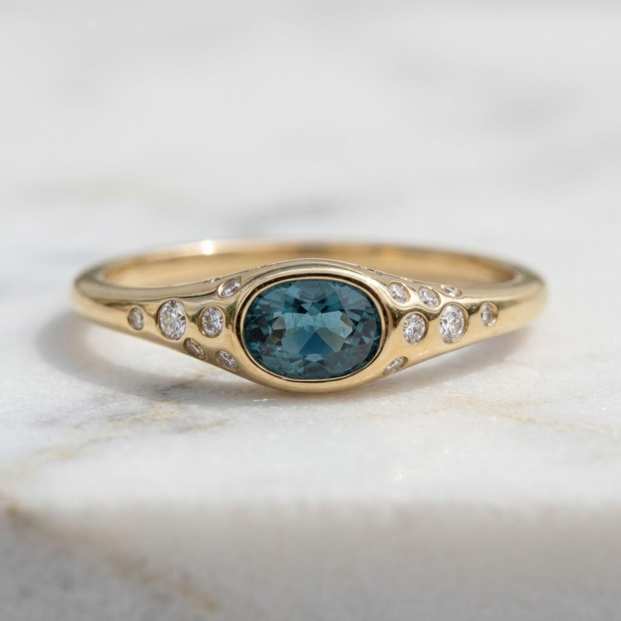 Blue Sapphire Moissanite Ring, Oval Bezel Ring, Dainty Gold Ring, Minimal Vintage Ring, Unique Engagement Ring, Promise Ring