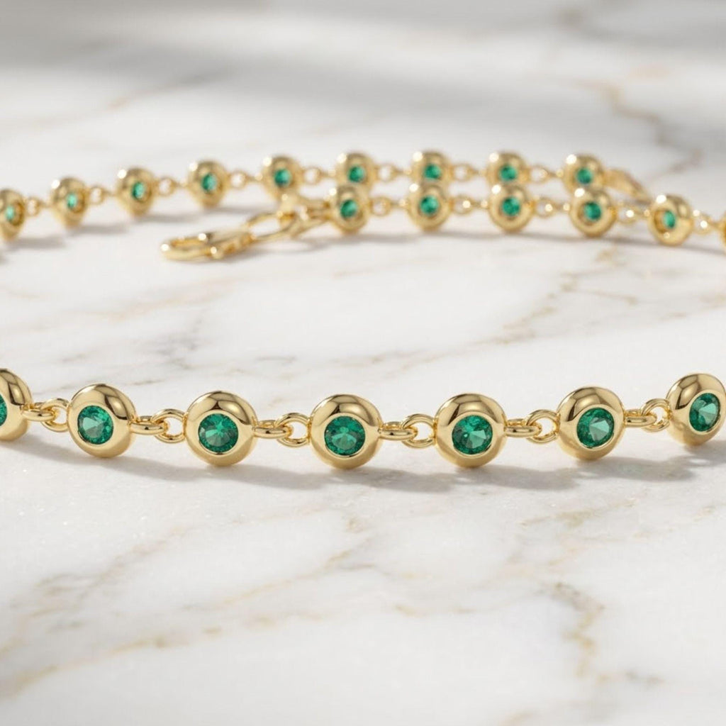 Emerald Bracelet / 14k Gold Bezel Set Emerald Tennis Bracelet/ Multi stone Emerald Layering Bracelet / Birthday Gift