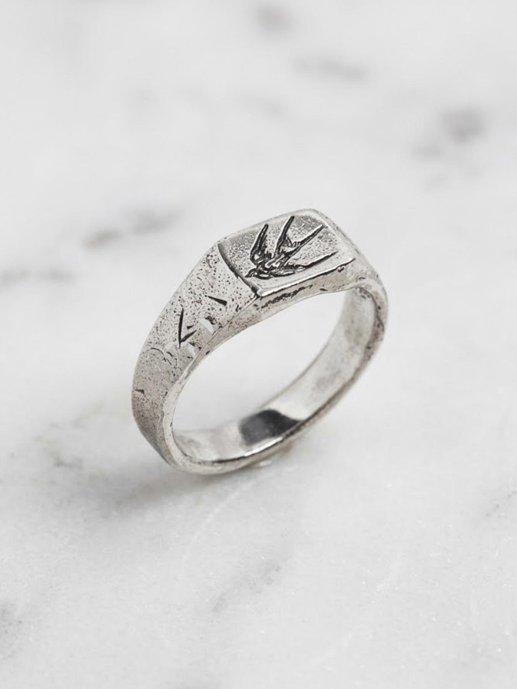 Swallow Ring Sterling Silver – Handcrafted Engraved Signet Ring, Minimalist Bird-Inspired Jewelry, Unisex Adventure Ring for Him & Her