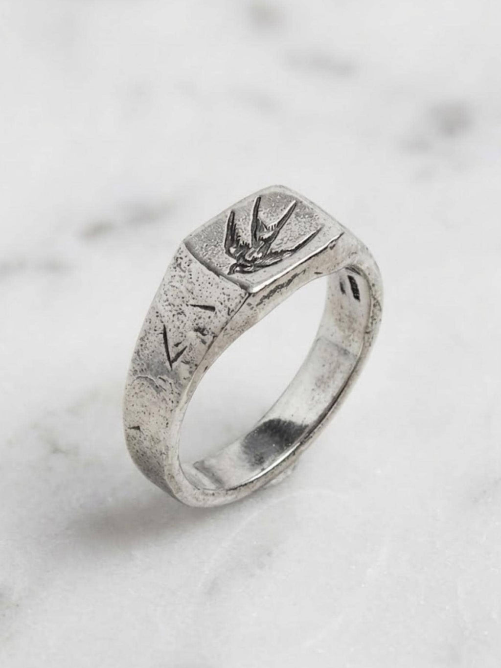 Swallow Ring Sterling Silver – Handcrafted Engraved Signet Ring, Minimalist Bird-Inspired Jewelry, Unisex Adventure Ring for Him & Her