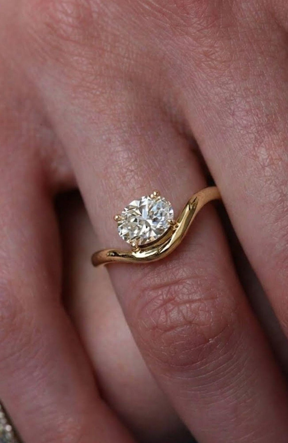 Oval Cut East West Moissanite Pinky Ring | Gold Solitaire Pinky Promise Ring | Dainty Minimal Oval Stone Ring | Unique Everyday Jewelry Gift
