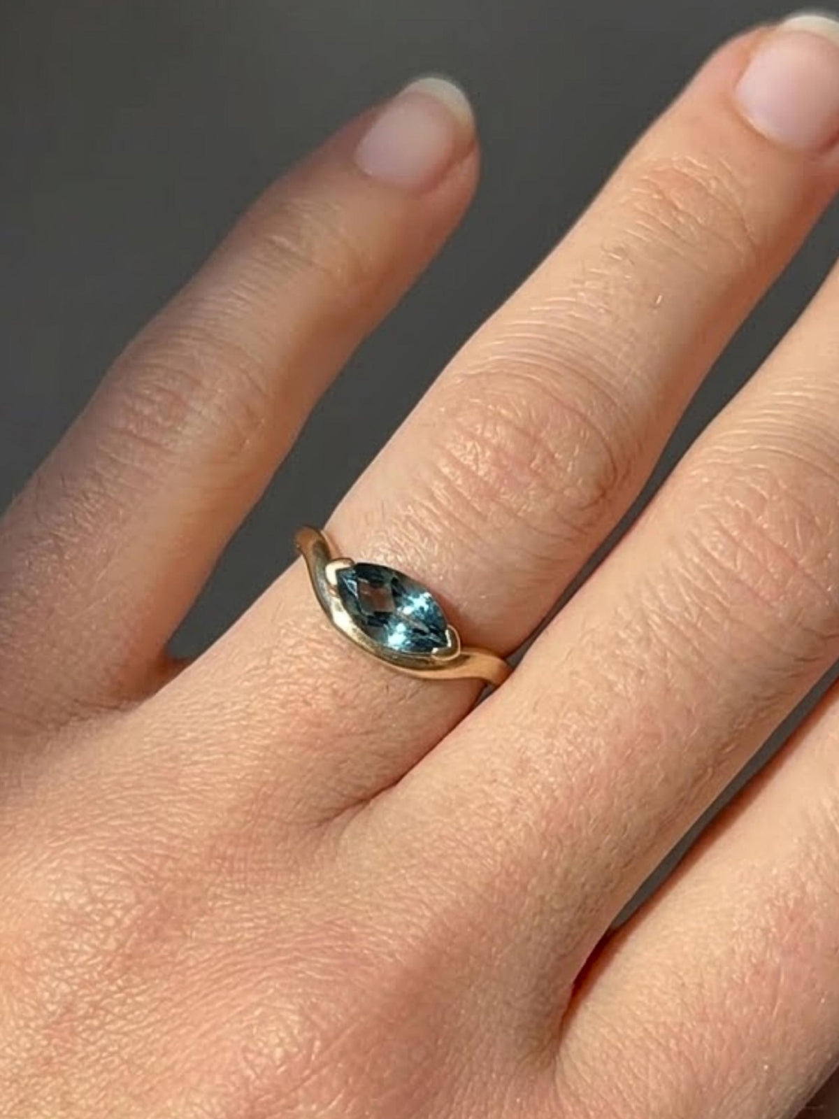 14K Gold Teal Sapphire Ring, Marquise Ring, 14K Solid Gold Solitaire Ring, Promise Ring, Unique Ring, dainty Ring, Minimalist jewelry