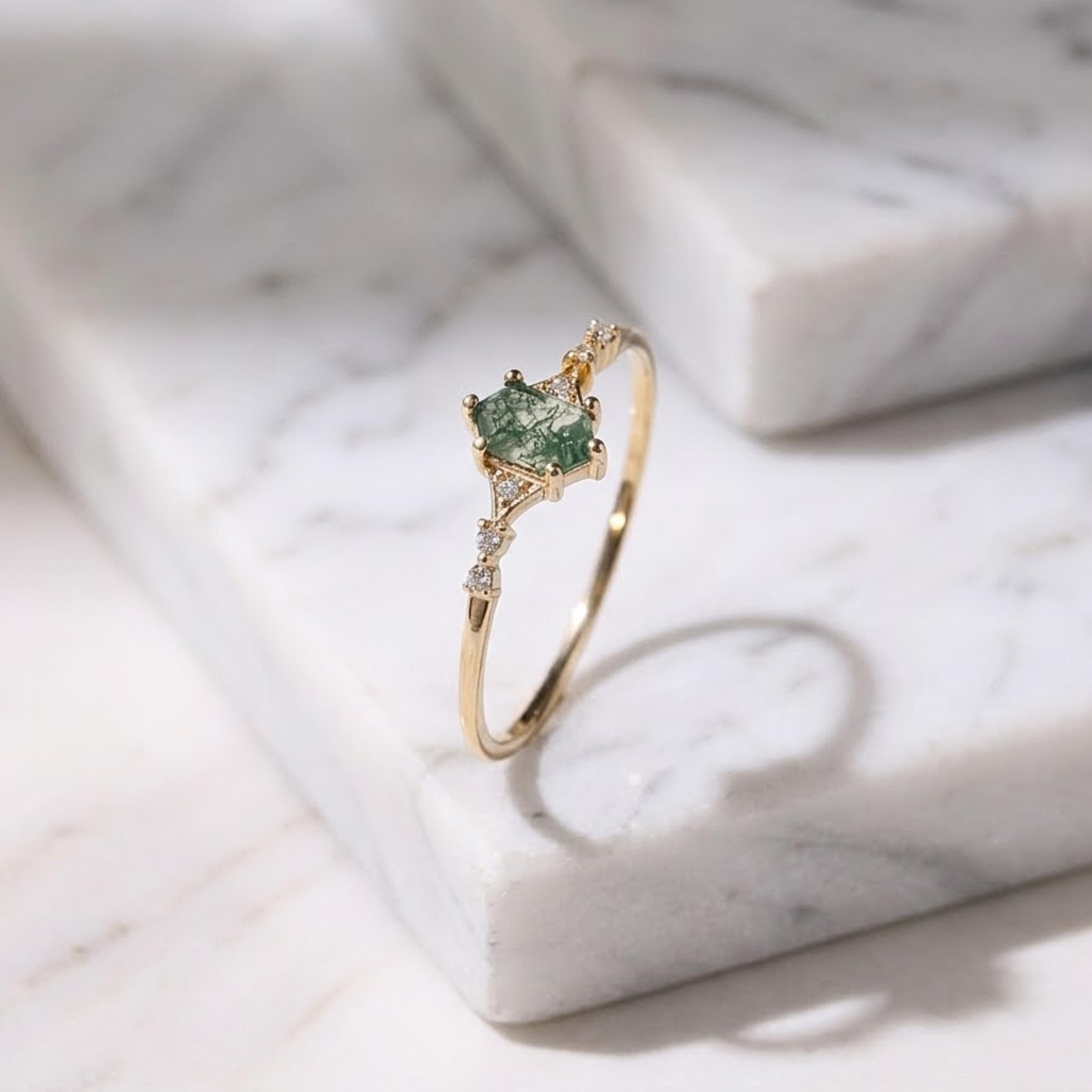 Hexagon Moss Agate Ring | 14K Solid Gold Moissanite Ring | Dainty Green Gemstone Engagement Ring | Unique Boho Ring | Gift for Her