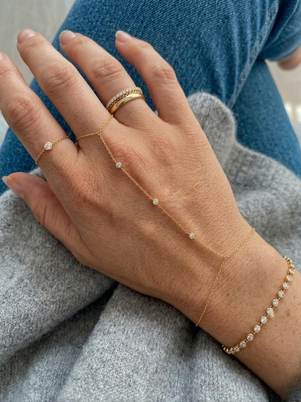 14K  Solid Gold Hand Chain Bracelet in 925 Sterling Silver – Dainty Finger Bracelet with Moissanite