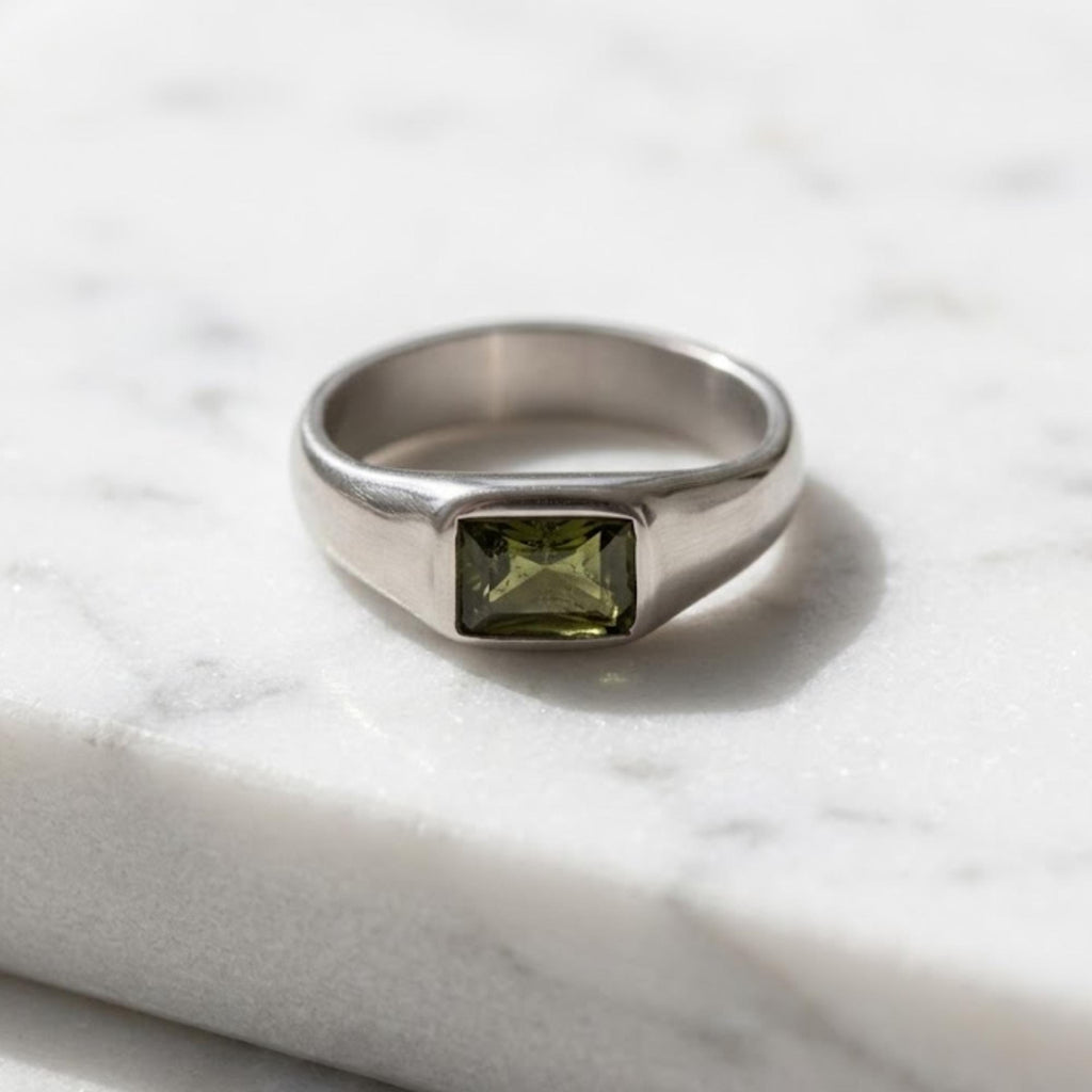 Men's Teal Sapphire Signet Ring, Emerald Cut Green Sapphire Ring, 14K Gold Men's Ring, Modern Wedding Band, Gift For Him